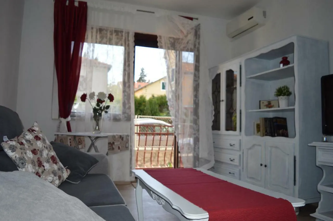 Apartment Marianum Split Croácia
